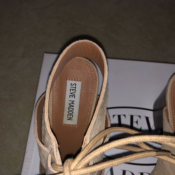 Sandals - Picture 5 of 8